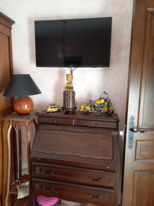Bas De Villa, 2 Terrasses, Piscine, Spa, Sauna... Holiday home Neffes