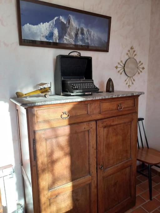 Bas De Villa, 2 Terrasses, Piscine, Spa, Sauna... Holiday home